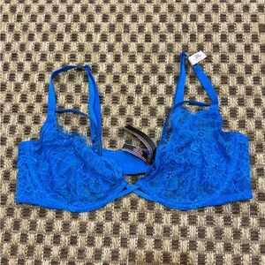 Victoria’s Secret NWT Very Sexy Low Cut Demi Lace Bra with Rhinestones Sz 38B